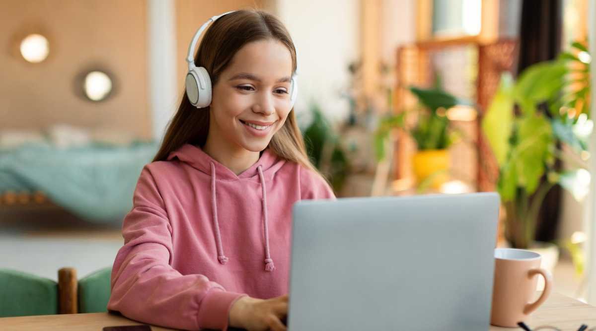 Online middle school student